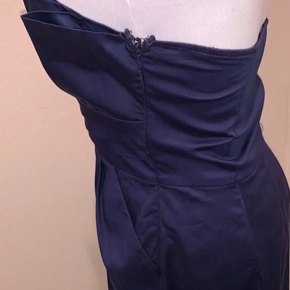 Snap Strapless Pleated Dress - Picture 11 of 17